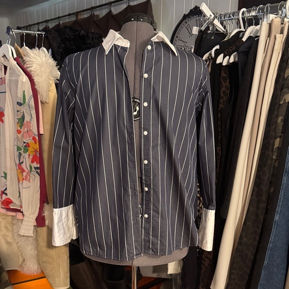 H&M Dark Blue Striped Button Down Shirt size M - Picture 1 of 3